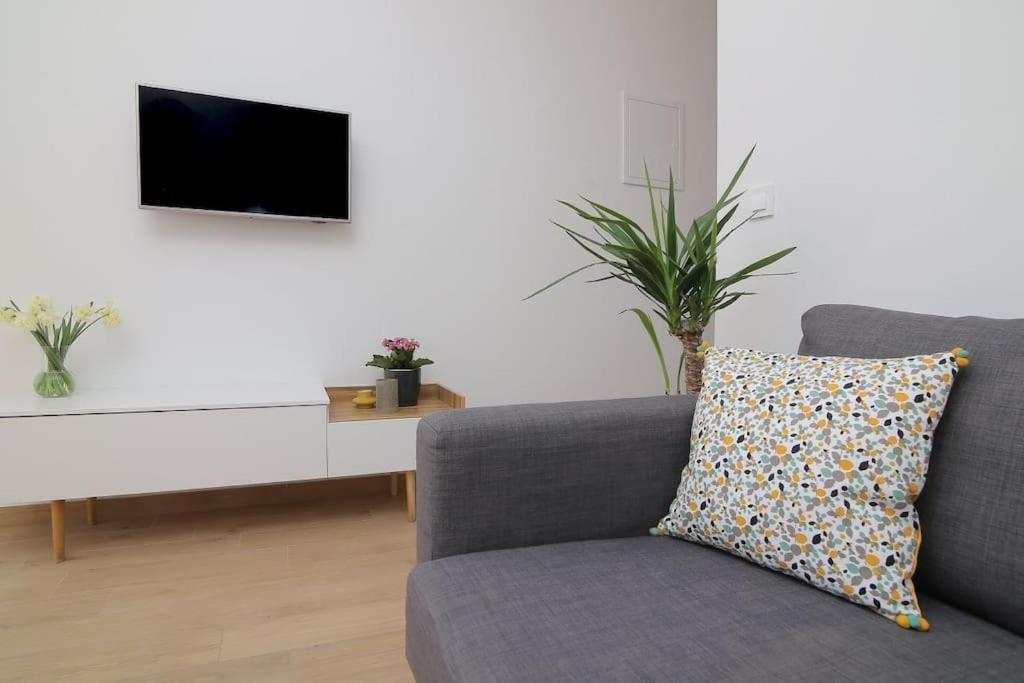 Studio Apartman Karlita Slano Extérieur photo